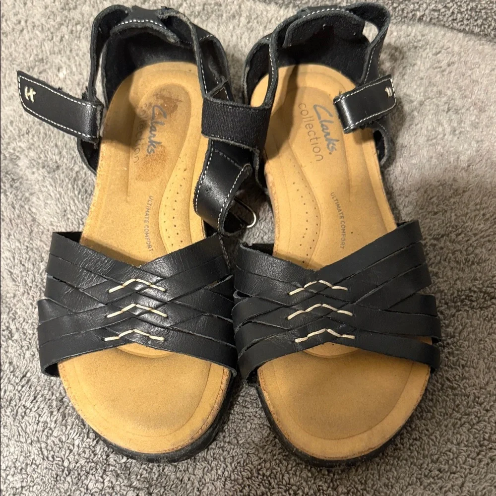 Clarks Collection Roseville Cove Women 6.5 Leather Sandial Shoe Black Strap Flat